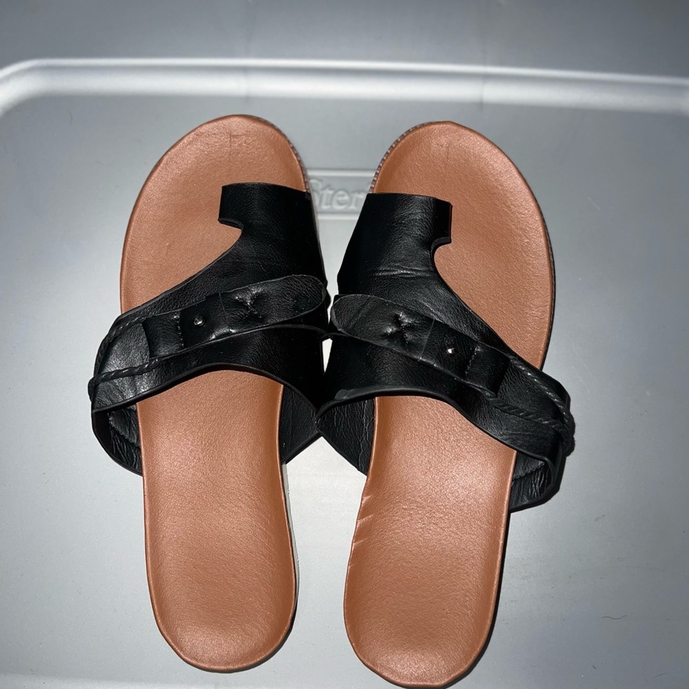 Black Women's Sandals
